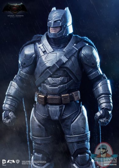 Armored Batman "Batman v Superman: Dawn of Justice" Iron Studios