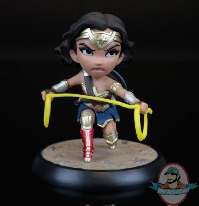 DC Justice League Wonder Woman Q-Fig Figure Quantum Mechanix