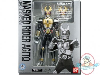 S.H.Figuarts Masked Rider Agito Ground Form Figure by Bandai