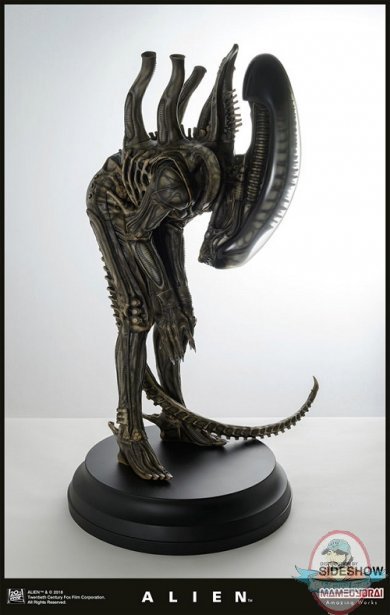 1/3 Scale Alien Big Chap Statue by Mamegyorai