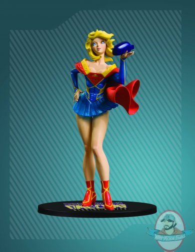 AME Comi Supergirl Version 2 Figure by DC Direct