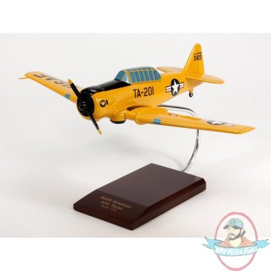 AT-6A Texan I (Yellow) USAF 1/32 Scale Model AT06AY1T by Toys & Models