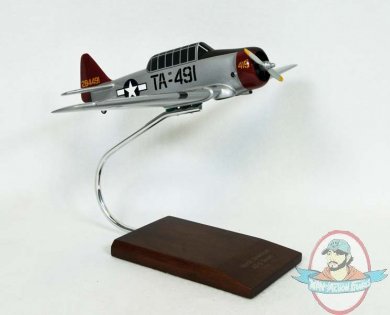 AT-6G Texan (Silver) USAF 1/32 Scale Model AT06AYT by Toys & Models