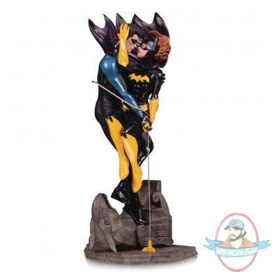 DC Designer Series Nightwing & Batgirl by Ryan Sook Statue 