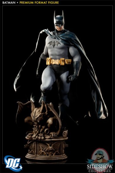DC Comics Batman Premium Format Figure by Sideshow Collectibles