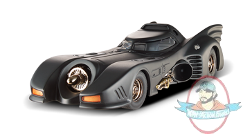 1/18 Hot Wheels Batman Returns Batmobile Mattel