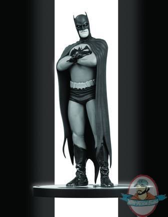 Batman Black and White Statue by Frank Quitely Issue #1