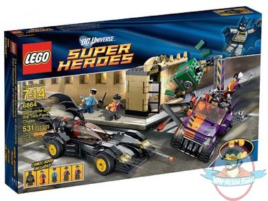 Lego DC Super Heroes Batmobile and Two-Face Chase 6864 by Lego