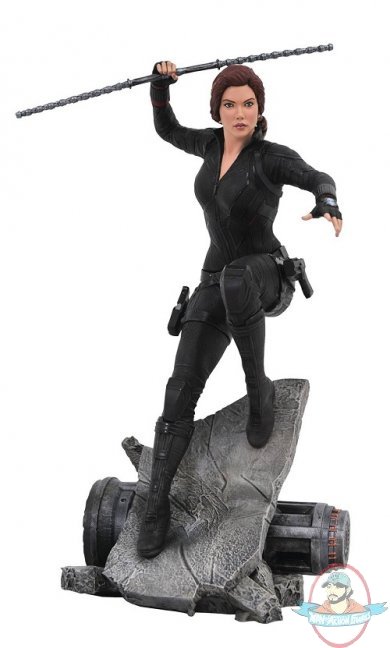 Marvel Premier Avengers 4 Black Widow Statue Diamond Select