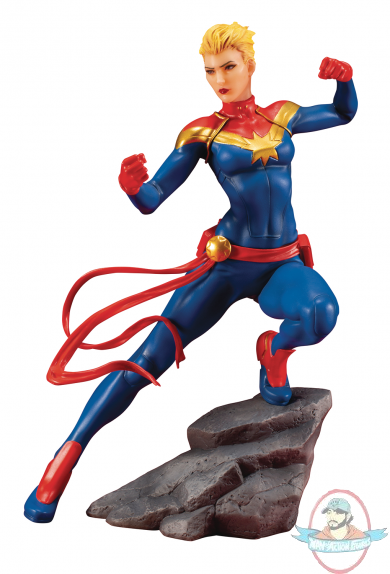 Marvel Comics Avengers Series Captain Marvel ArtFx+ Statue Kotobukiya
