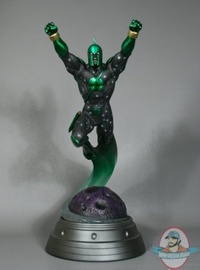 Captain Marvel Variant Exclusive Statue by Bowen Designs