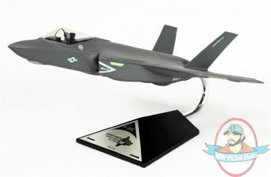 Carrier Version F-35C USN 1/48 Scale Model CF035CNCCTP Toys & Models