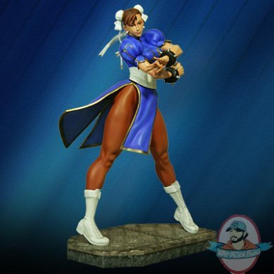 1:4 Scale Street Fighter  Chun-Li statue Hollywood Collectibles 