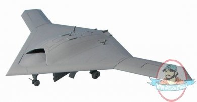 1/72 X-47B Unmanned Combat Aerial Vehicle (UCAV) U.S. Navy