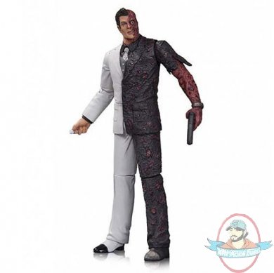 Batman Arkham City Two-Face Action Figure Dc Collectibles