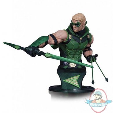 DC Comics Super Heroes Jim Lee Green Arrow Bust by Dc Collectibles