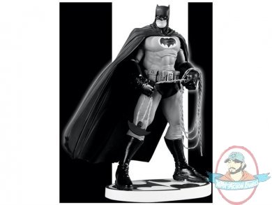 Batman Black And White Statue (Frank Miller 2nd Edition Version)