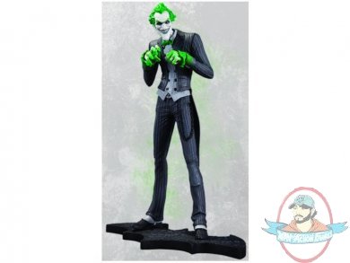 Batman Arkham City The Joker Statue by Dc Collectibles
