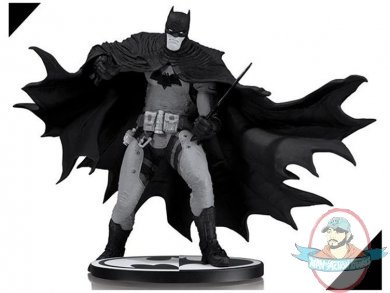 Batman Black And White Statue Rafael Grampa Version Dc Collectibles