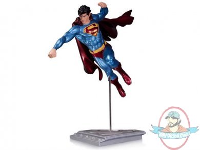 Superman: The Man of Steel Statue Shane Davis by Dc Collectibles