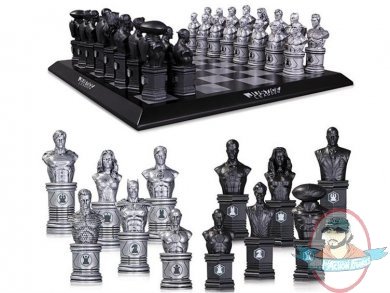 Dc Justice League Chess Set by Dc Collectibles