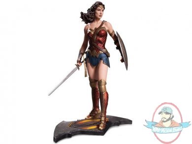 Batman Vs. Superman Dawn of Justice 1/6 Statue Wonder Woman