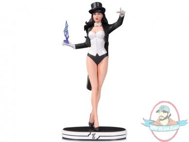 Cover Girls of the DC Universe: Zatanna 2nd Ed Statue Dc Collectibles