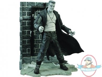 Sin City Select Marv Figure Previews Exclusive Diamond JC Damaged pack