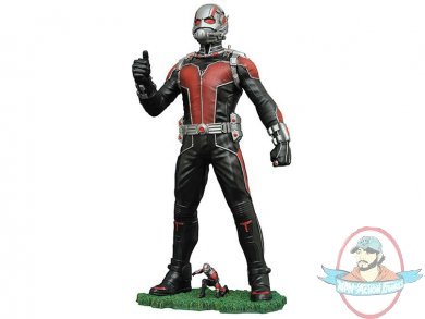 Marvel Gallery Figure 9 inch Ant-Man by Diamond Select