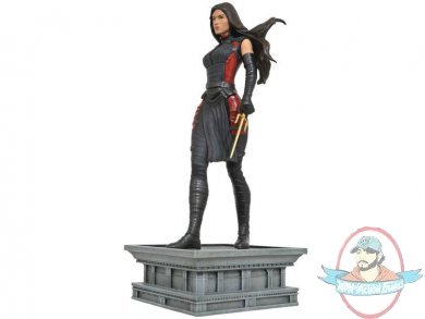 Marvel Gallery Statue Elektra Netflix by Diamond Select