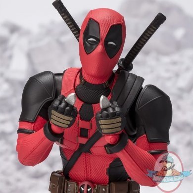S.H. Figuarts Marvel Deadpool & Wolverine: Deadpool Figure Tamashii 