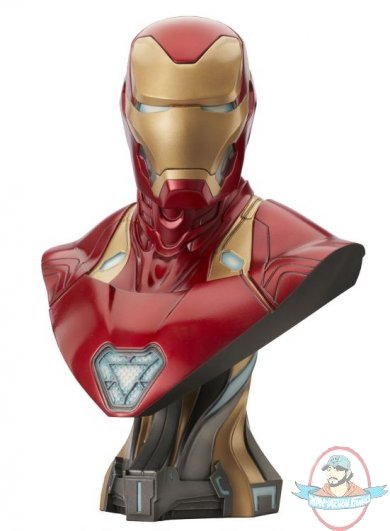 1/2 Scale Marvel Legends in 3D Endgame Iron Man MK Bust Diamond Select