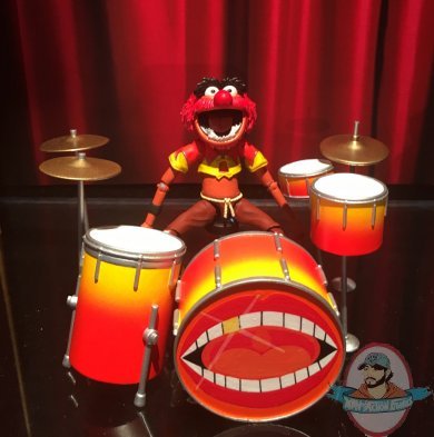 The Muppets Select Wave 2 Animal With Drum Kit Diamond Select