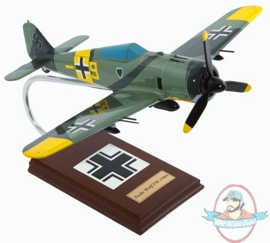 Focke Wulf FW-190 1/24 Scale Model FGF190TE by Toys & Models 