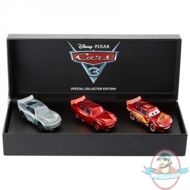 SDCC 2017 Exclusive Cars 3 The Making of Cars 3 Lightning McQueen Set
