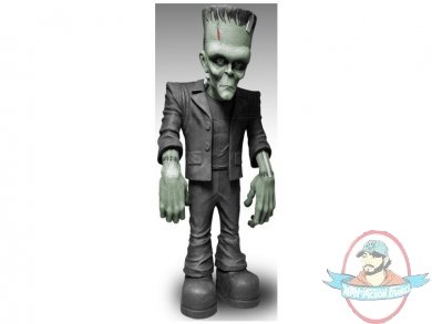 19" Universal Monsters Monster Scale Frankenstein Mezco Damaged Packag