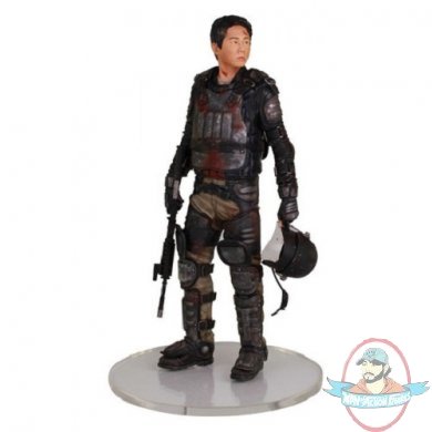 The Walking Dead Glenn in Riot Statue Gear by Gentle Giant