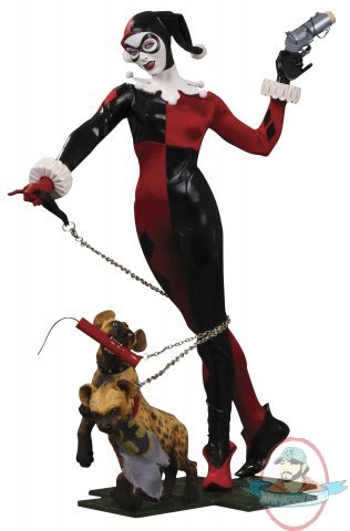 Harley Quinn 1/4 Scale Statue by DC Direct Used