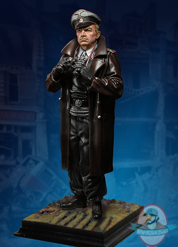 Collectors Showcase Statue 12" SS Heinz Harmel CS60010