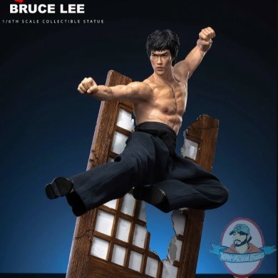 1/6 Bruce Lee Flying Kick Statue Star Ace 914103
