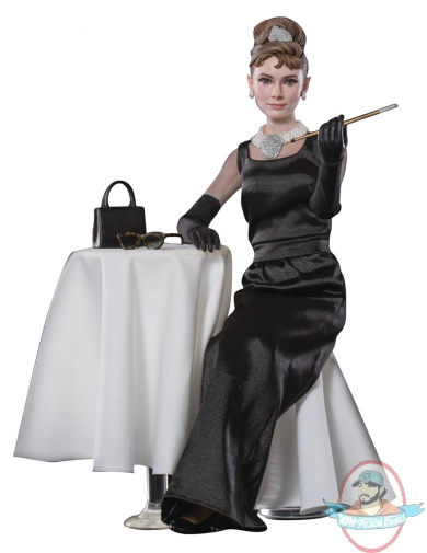 1/6 Scale Breakfast at Tiffanys Holly Golightly Deluxe Star Ace 