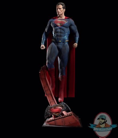 Batman v Superman Dawn of Justice Superman Life-Size Statue Section 9