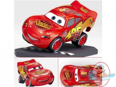 Revoltech Disney Pixar Lightning McQueen by Kaiyodo