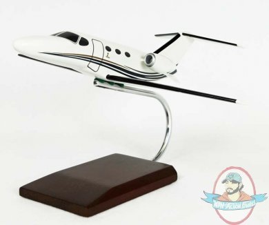 Cessna Citation Mustang 1/40 Scale Model KCCM by Toys & Models
