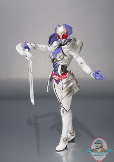 S.H. Figuarts Kamen Rider Kiva-La Action Figure by Bandai BAN62477