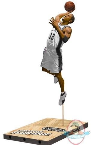 McFarlane NBA Series 28 LaMarcus Aldridge Collector Level Gold Chase