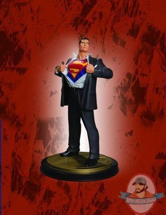 Superman Forever #1 Alex Ross Mini Statue by DC Direct 