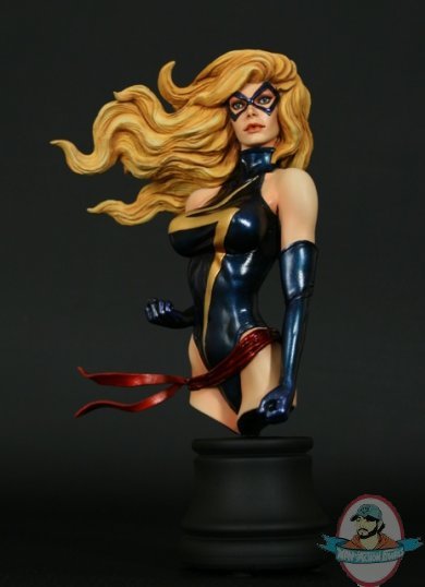 Ms. Marvel Modern Mini Bust by Bowen Designs