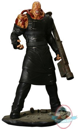 Resident Evil Nemesis 21" Statue by Hollywood Collectibles Group