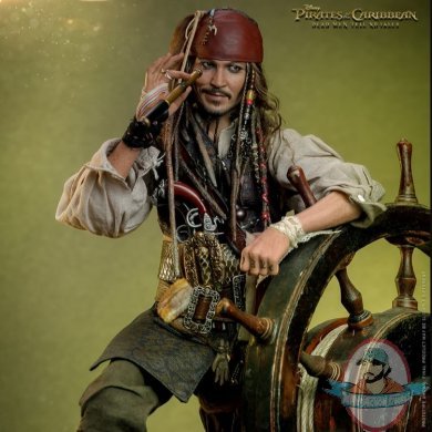 Pirates of the Caribbean DMTNT Captain Jack Sparrow DLX Fig. Hot Toys